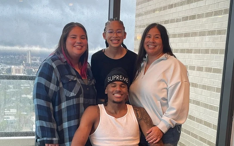 Jalen Green's Mother Bree Purganan with sister and aunt