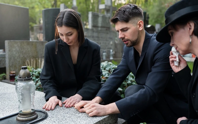 Steps to Take After a Parent Passes Away