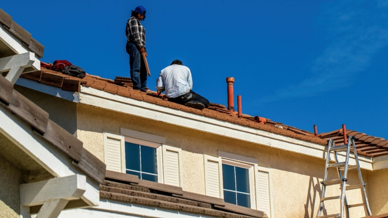 roof replacement signs